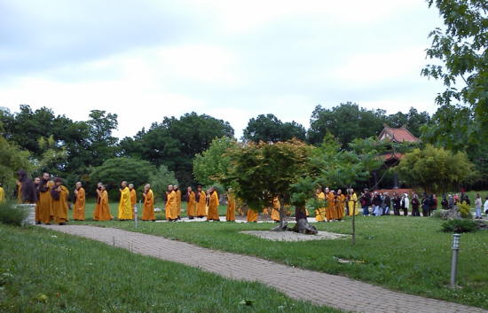 mnisi w sanghati